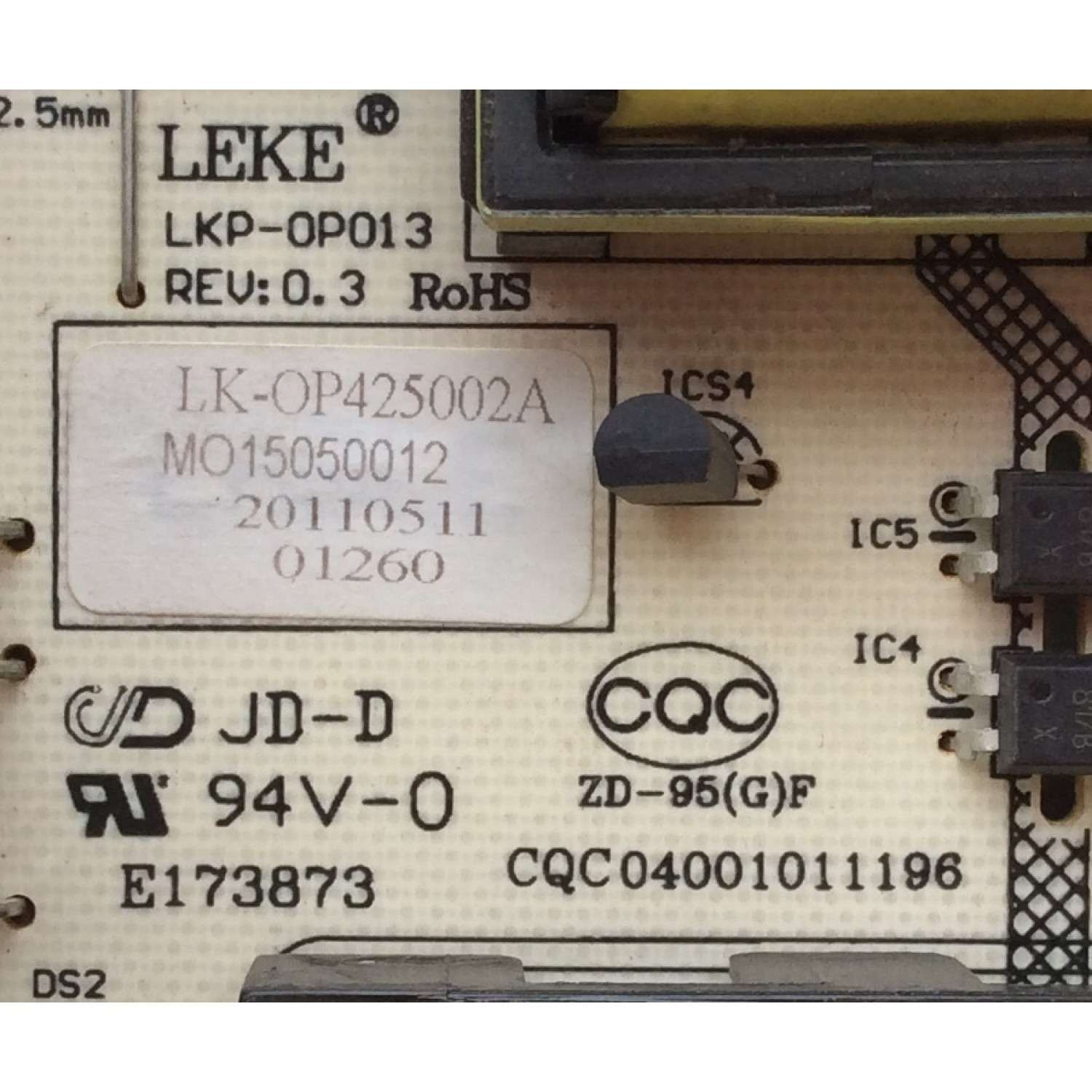 FUENTE DE PODER /SIGMAC LK-OP425002A / LKOP425002A / MO150500120 / LKP-0130 / CQC04001011196 / MODELO NE42AB	 - Imagen 3