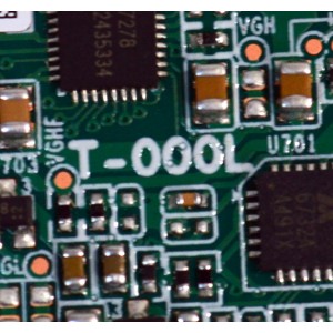 KIT DE TARJETAS ORIGINAL PARA TV ONN / NUMERO DE PARTE MAIN FUENTE 515CT9501M35 / AMT9501-ZC01-01/ M35/7750-01428 / 2130006980 / M25028-MT / T-CON T-000L / GSDT-000L / PANEL T320XVN02.H / DISPLAY T320XVN02.H / MODELO 100012589 32" - Imagen 2