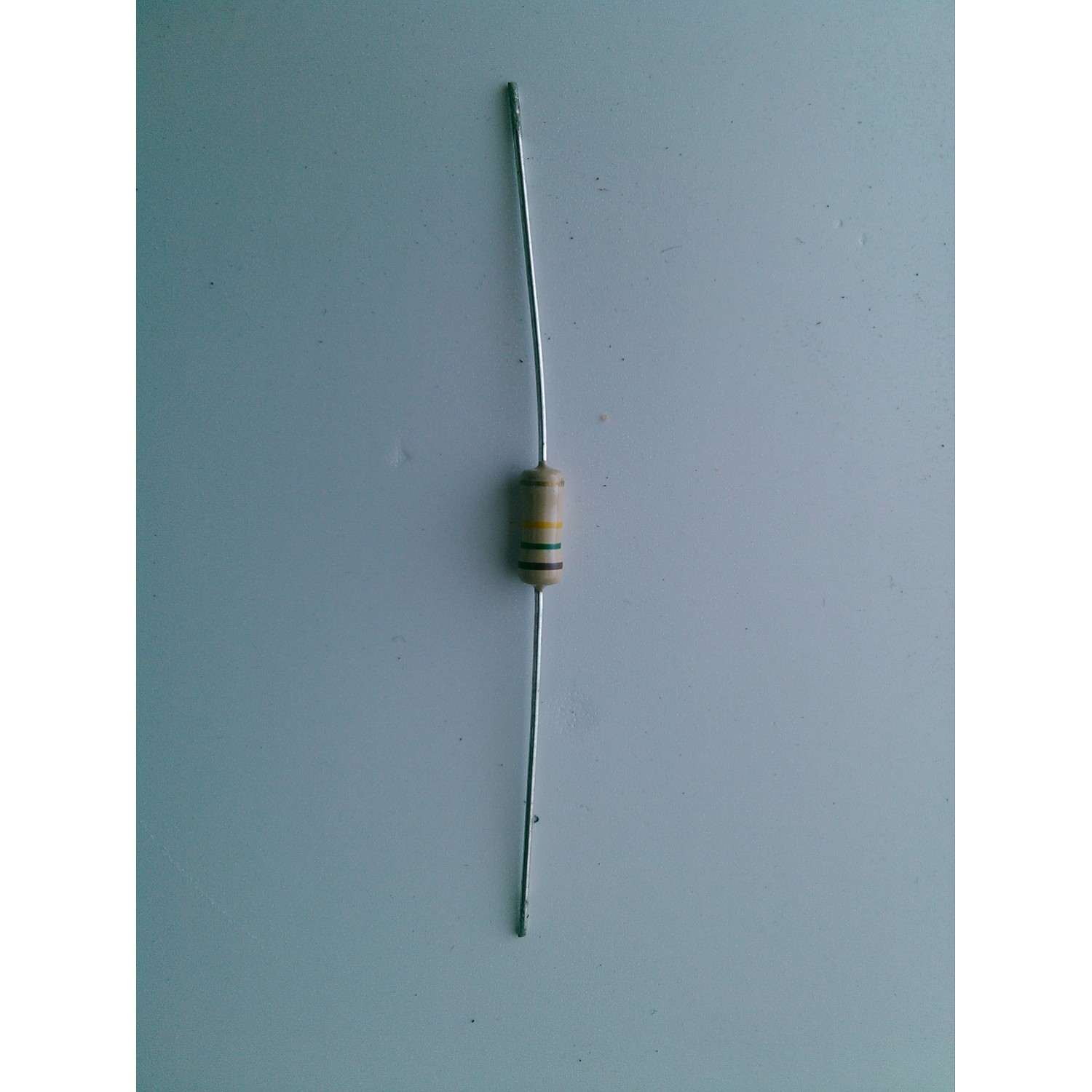 LOTE DE 100 PIEZAS DE RESISTORES / 150 KΩ. 1 W 