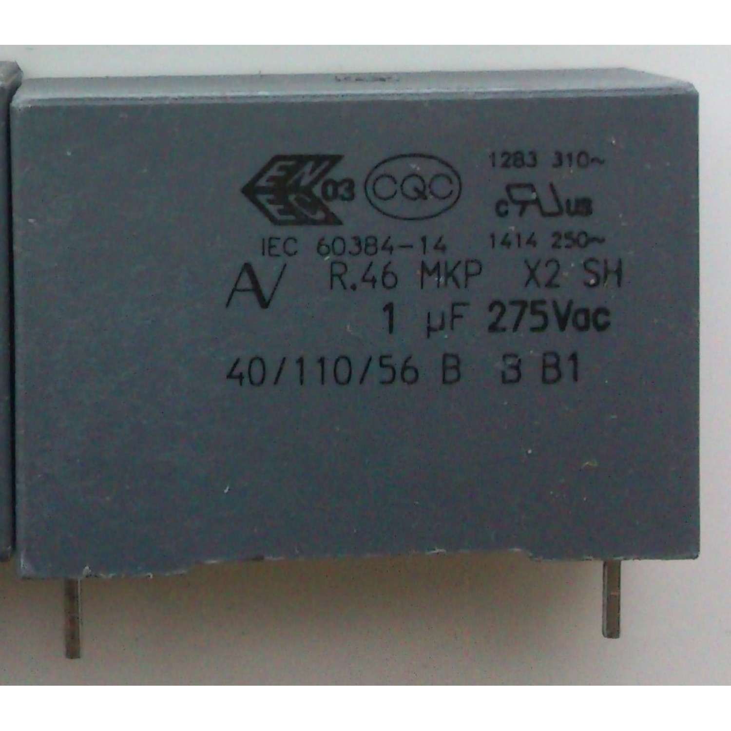 LOTE DE 10 PIEZAS DE CONDENSADORES 275V / 1µf	 - Imagen 2