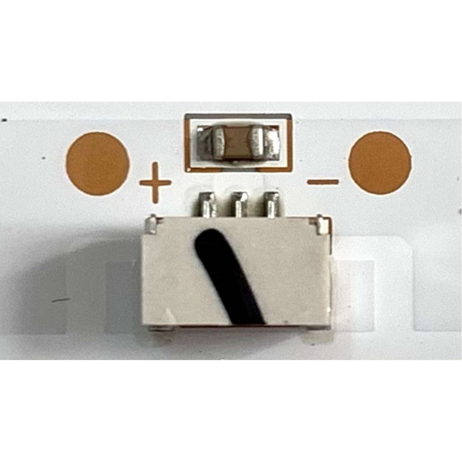 KIT DE LEDS PARA TV TCL ( 6 PZ ) / NUMERO DE PARTE 4C-LB7013-ZM03J / 4C-LB7014-ZM03J / GIC70LB03_3030F2.1D_V0.8_20200629 / GIC70LB04_3030F2.1D_V0.8_20200629 / E479275 / PANEL LVU700NDML / MODELOS 70S430 / 70S434 - Imagen 3