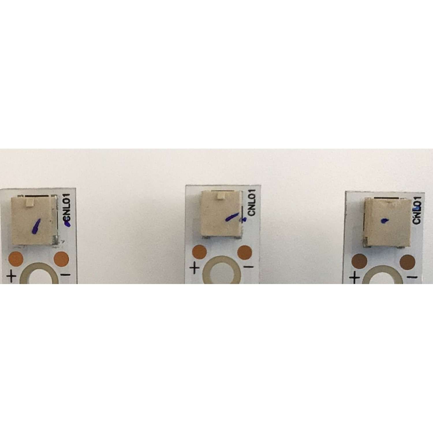 KIT DE LED'S PARA TV VIZIO ((3 PIEZAS)) / NUMERO DE PARTE JL.D50081330-202GS-M / JL.D50081330-202GS-M_V01 / 6C01B001SB000 A / 6C01B001SB000A / E479275 / PANEL V500DJ7-D03 REV.CT / MODELO V505-J09 / V505-J09 LIAIF9KX - Imagen 2