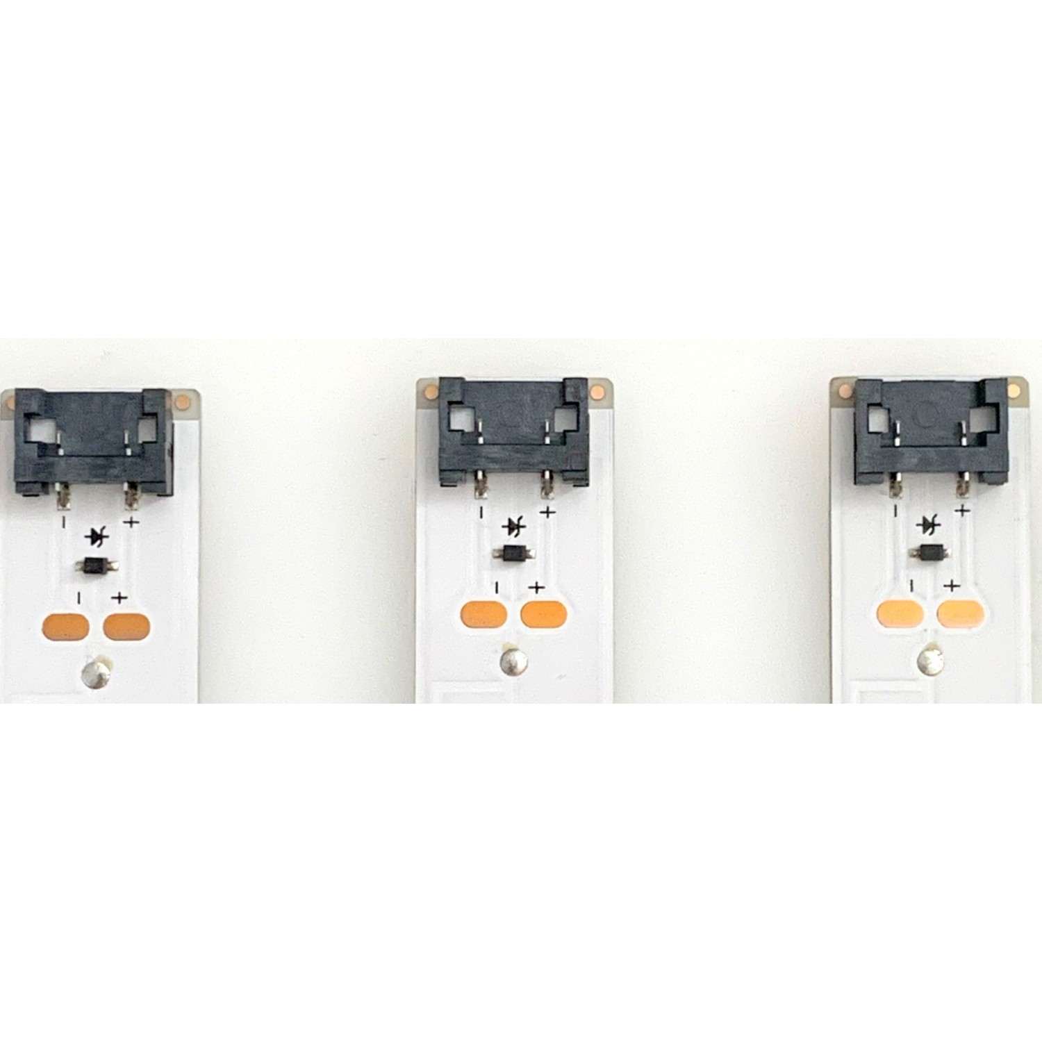 KIT DE LED'S PARA TV LG ((5 PIEZAS)) / NUMERO DE PARTE EAV63993101 / 3PCM00798A / 75UK65 / LGIT.75UK65 REV00.170914 / REV0.1_180817_3PCM00798A / PANEL NC750DQF-AAHR1 / MODELO 75UM8070PUA / 75UM7570PUD - Imagen 5